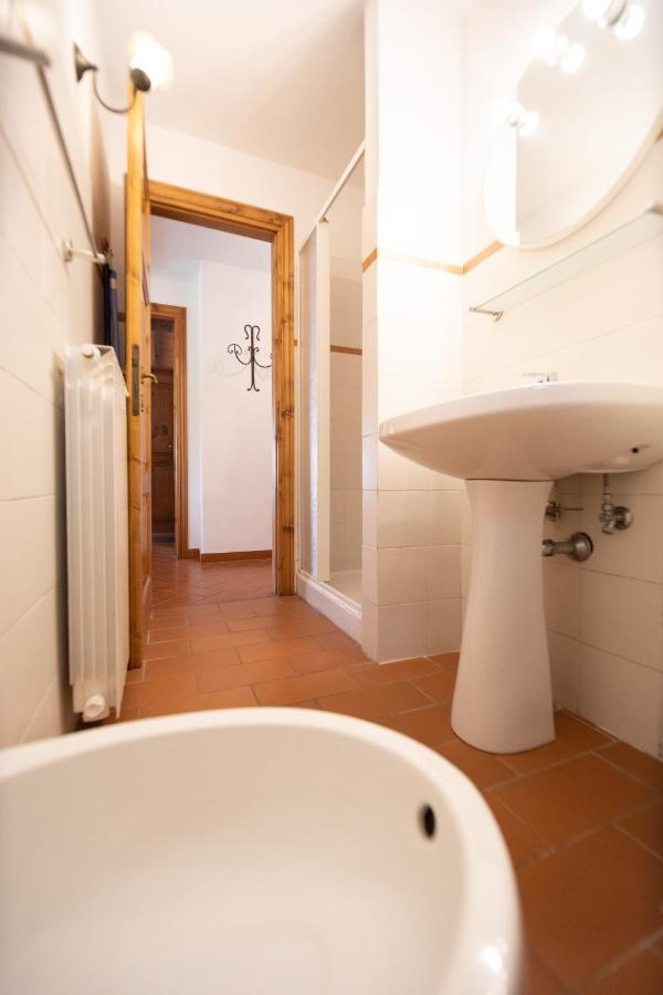 Casetta di Butia, Glicine Apartment Borgo a Mozzano Esterno foto