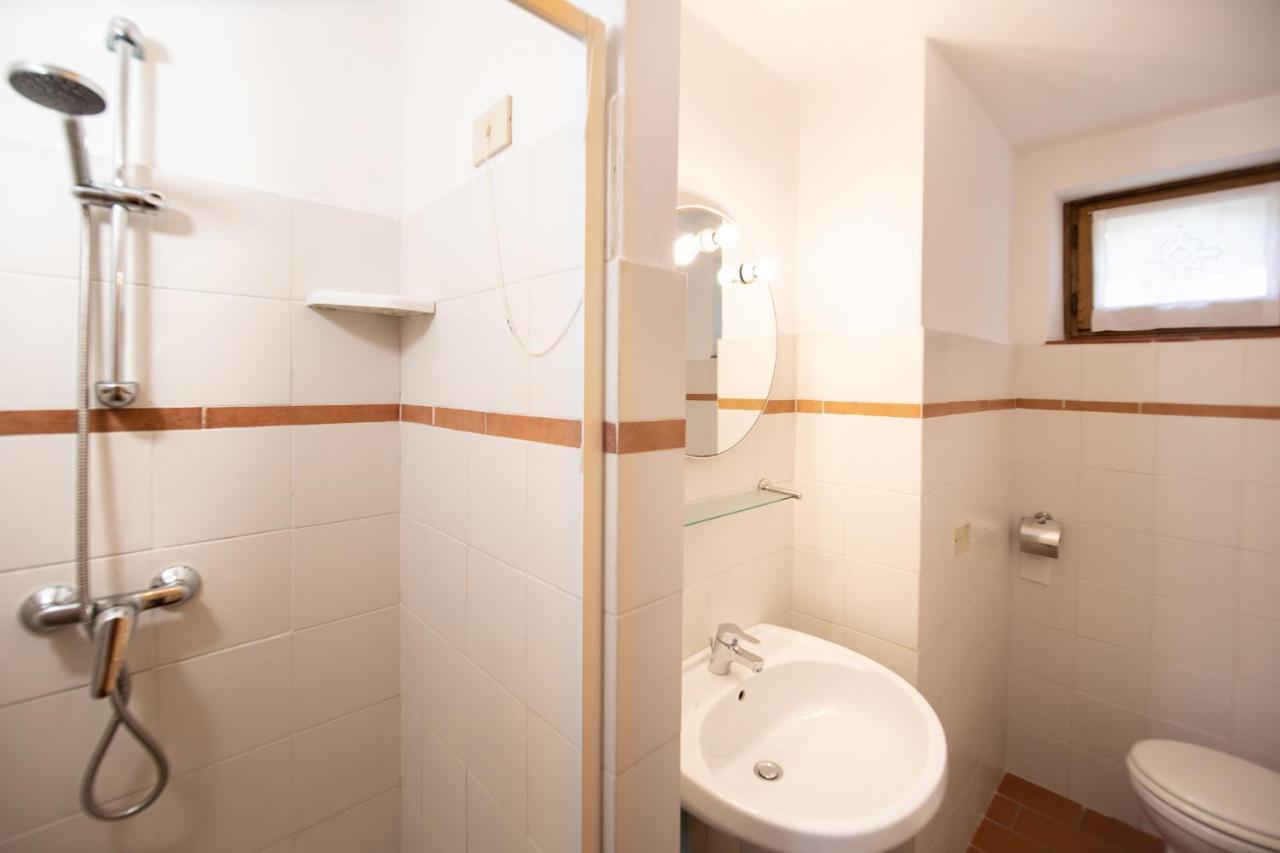 Casetta di Butia, Glicine Apartment Borgo a Mozzano Esterno foto